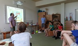 Dr. Martin Klapetek přednášel v ekologickém centru Dřípatka